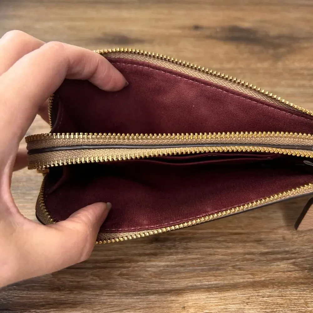 Coach Double Zip Leather Wristlet